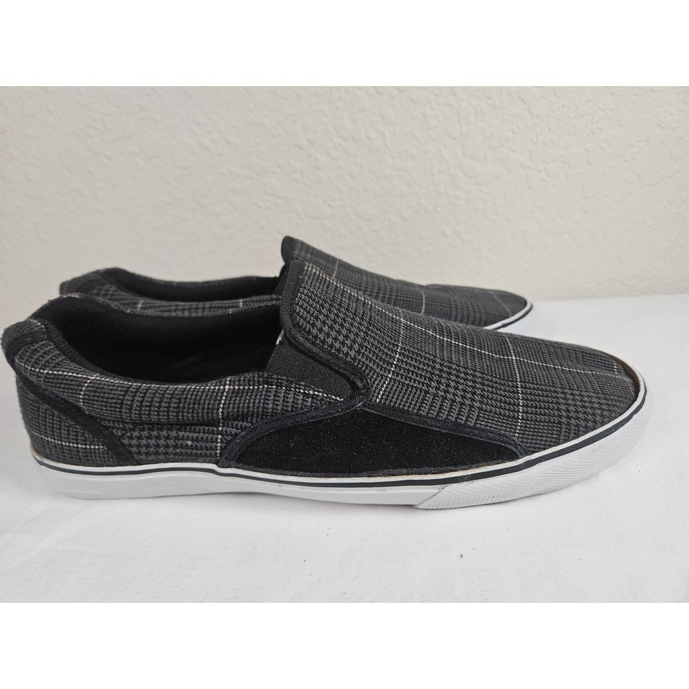 Draven Mens Slip On Sneakers Grey Black Glen Plaid Low Top Skate Shoes Size 10.5